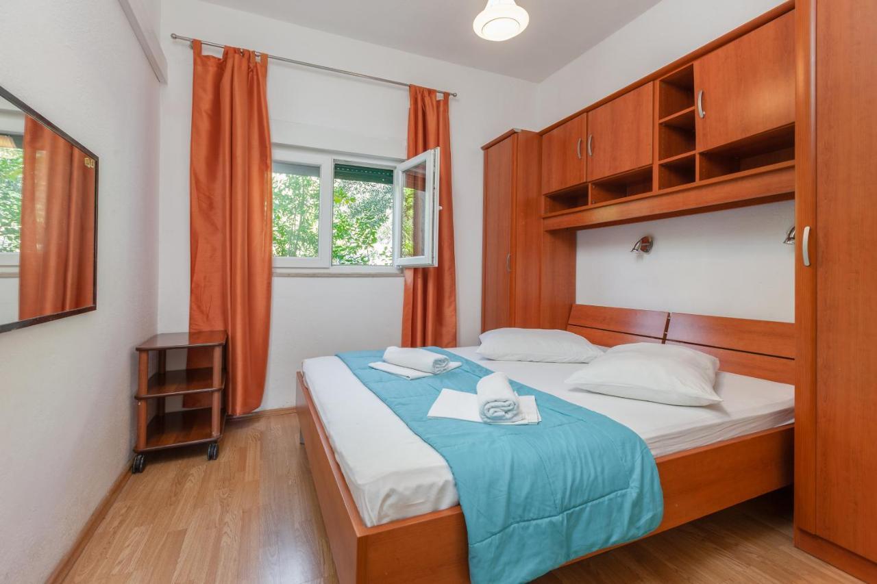 Apartments By The Sea Igrane, Makarska - 310 ภายนอก รูปภาพ