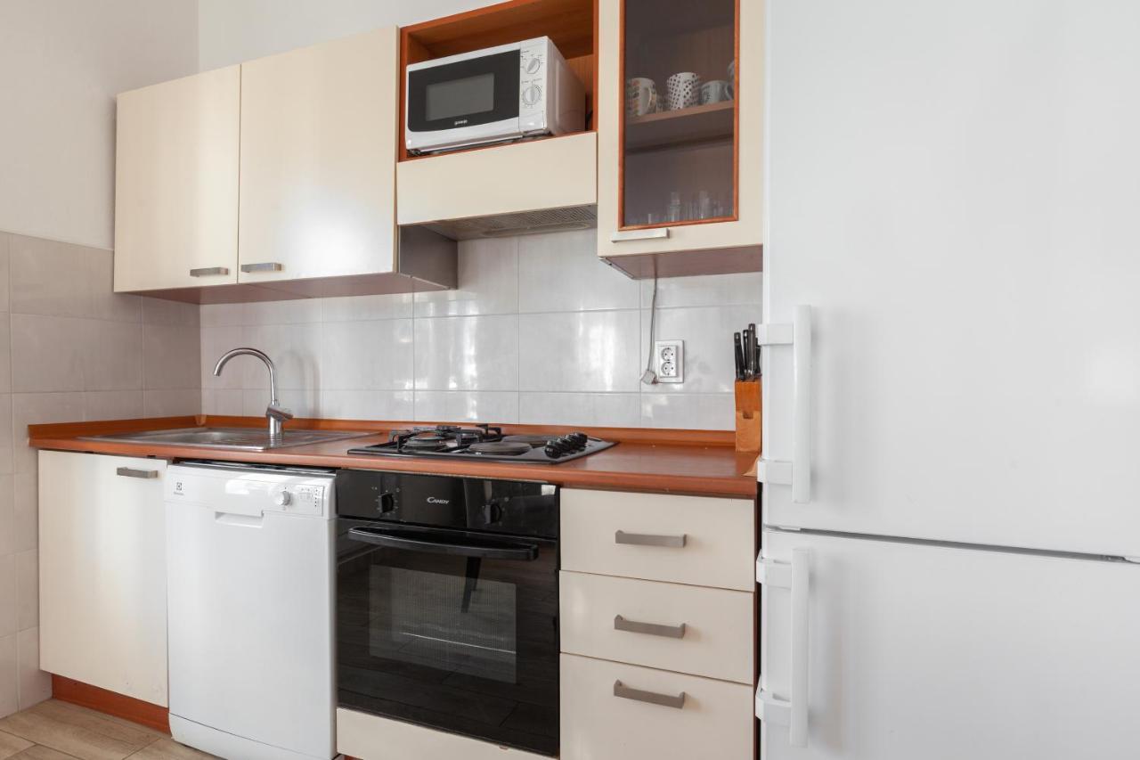 Apartments By The Sea Igrane, Makarska - 310 ภายนอก รูปภาพ